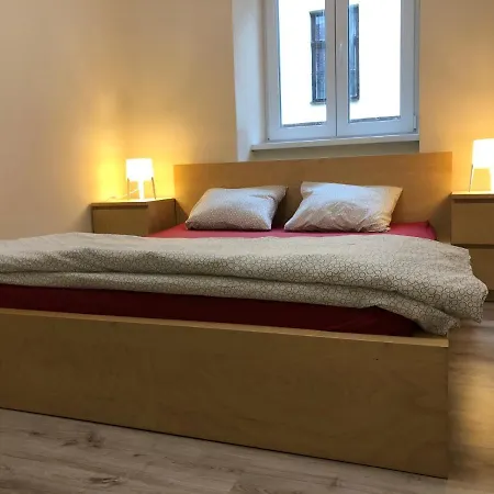 Fully Renovated In A Historical Building Апартаменты